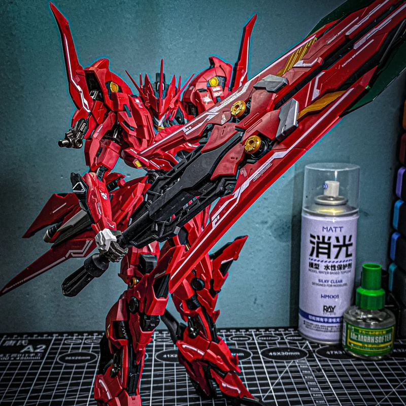 Model Kit Nemesis - Модель GM SOLARIDIAN 1/72, комплект сборной