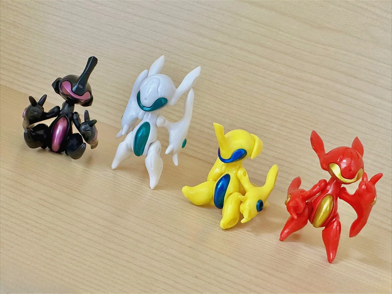 Капсульные игрушки SO-TA Cool  – обзор и цена Model Kit Dragon