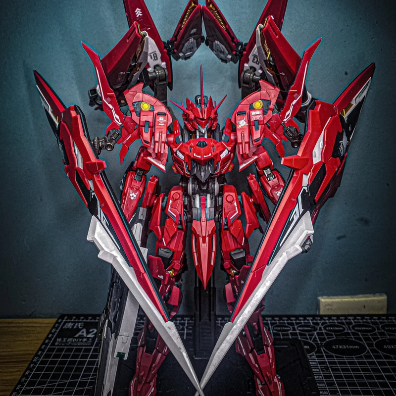 Модель GM SOLARIDIAN 1/72, ком – обзор и цена Model Kit Nemesis