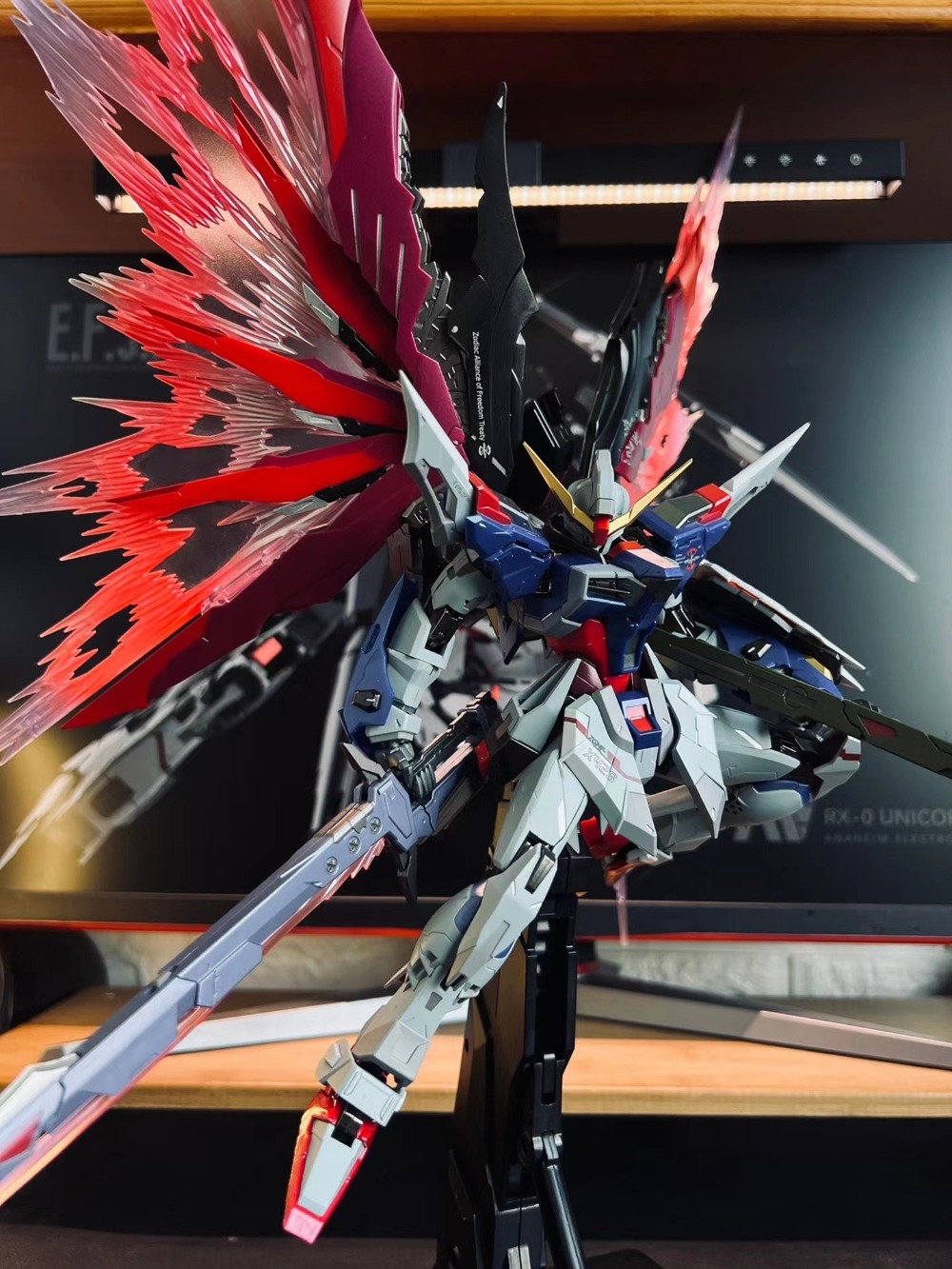 Конструктор Bandai Gundam: мод – обзор и цена Model Kit Gundam Barbatos